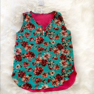 Piphany San Francisco floral sleeveless top